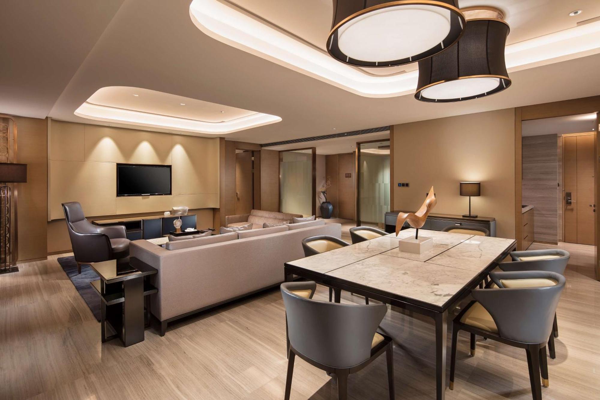 Hilton Jinan South Hotel & Residences Exteriör bild