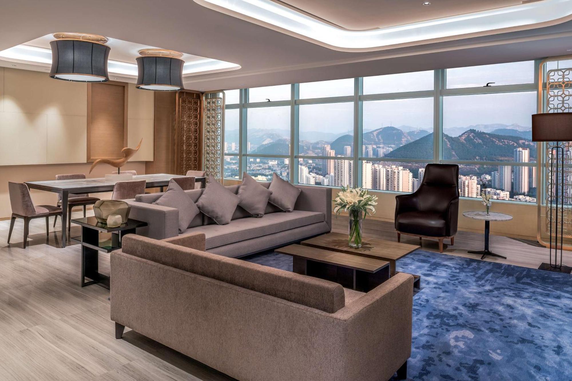 Hilton Jinan South Hotel & Residences Exteriör bild