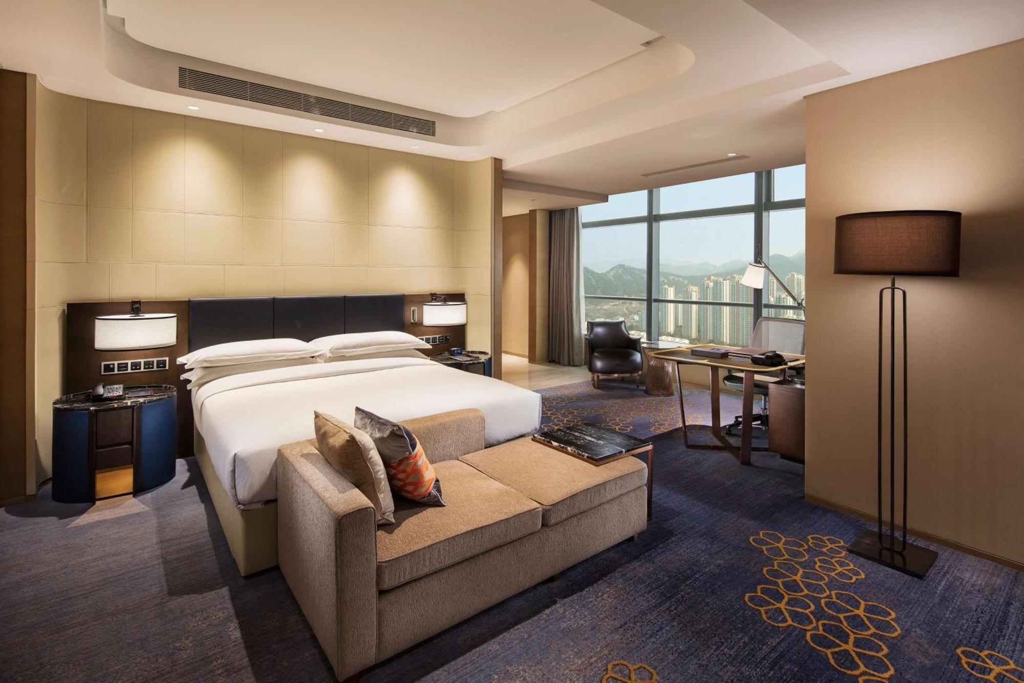 Hilton Jinan South Hotel & Residences Exteriör bild