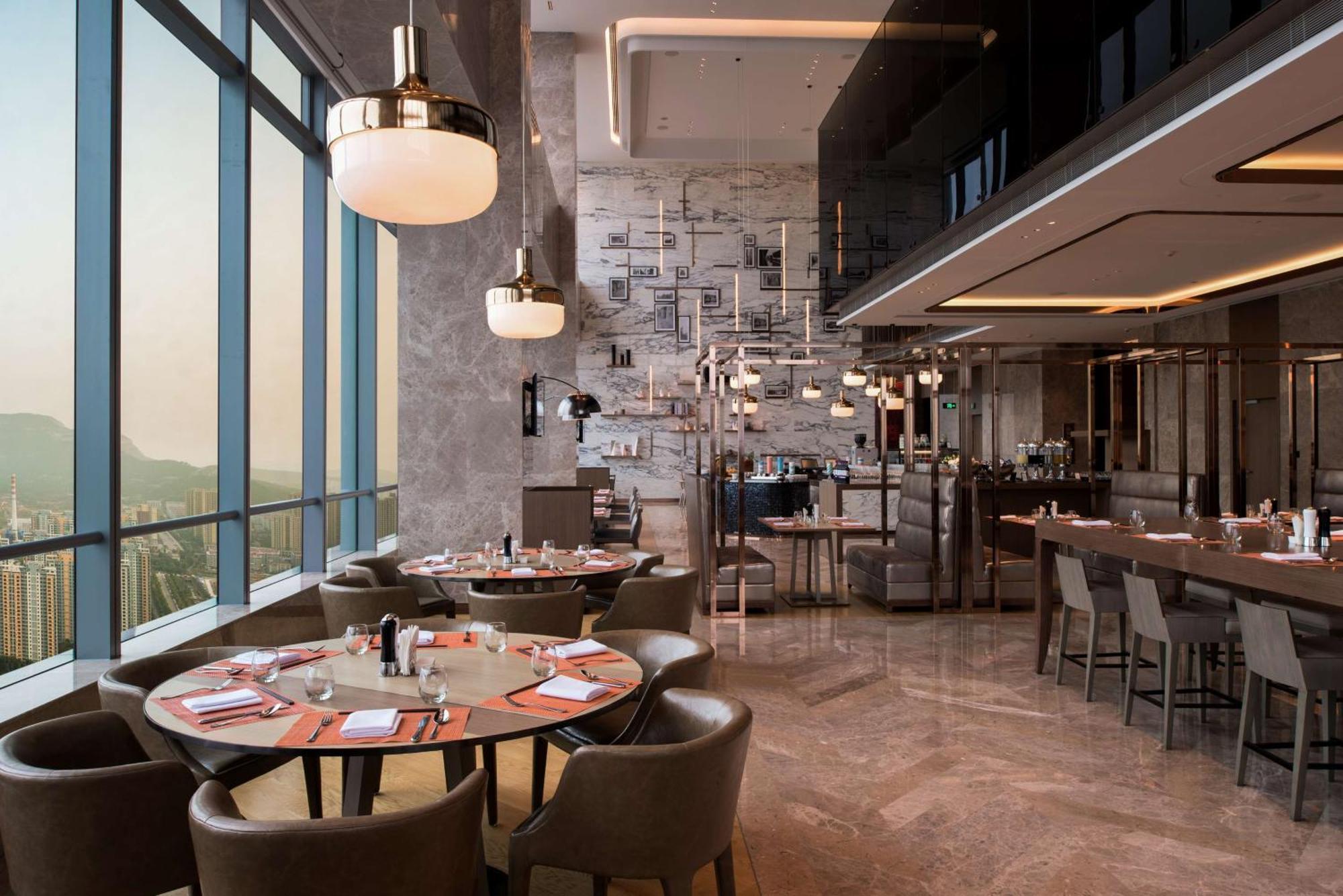 Hilton Jinan South Hotel & Residences Exteriör bild